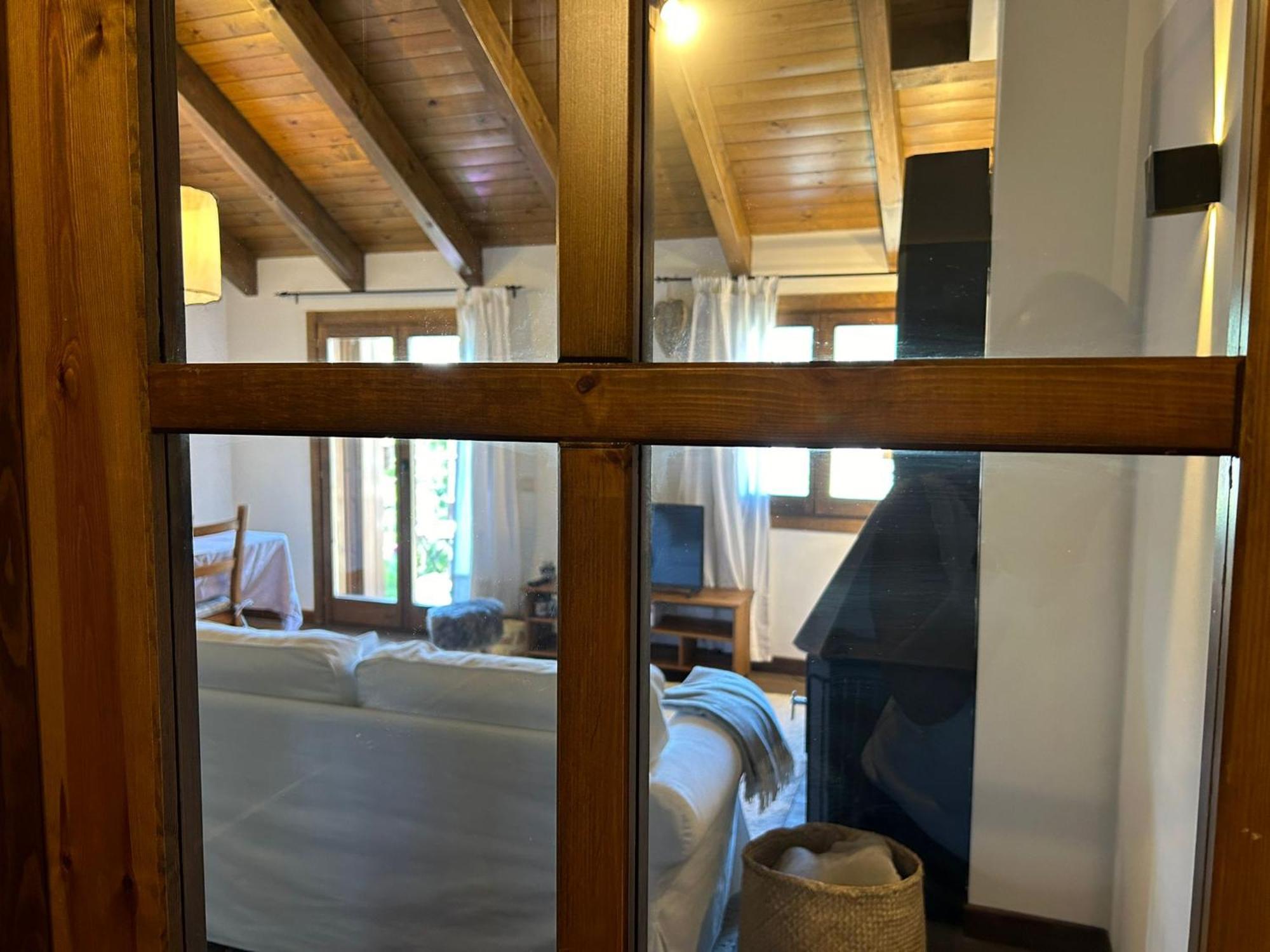 Apartament Del Llac Osséja エクステリア 写真