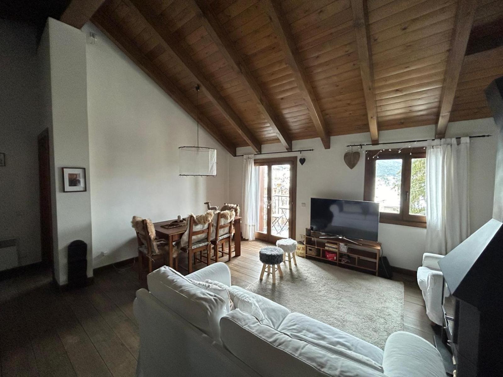 Apartament Del Llac Osséja エクステリア 写真